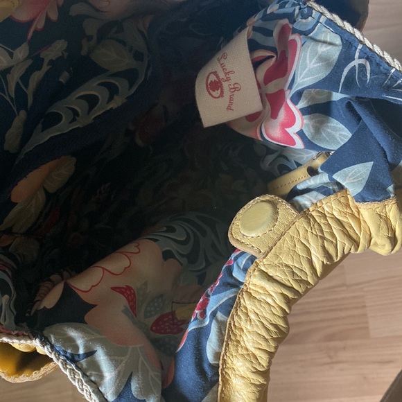 SOLD Lucky Brand Leather Tote Bag Yellow Vintage Pebbled - Picture 9 of 12